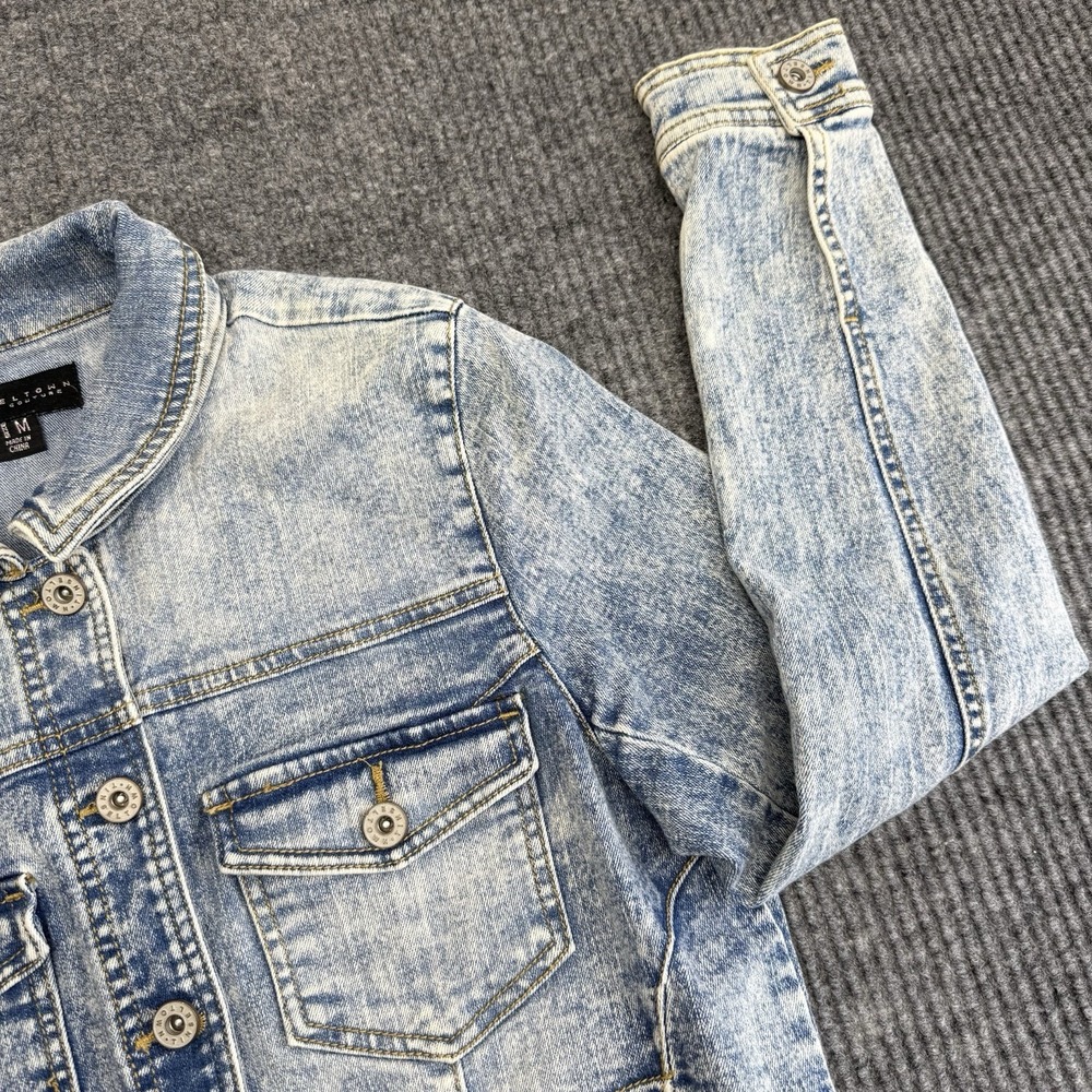 Tinseltown Denim Couture Acid Wash Trucker Jean Jacket Womens Medium Blue Cotton - Picture 5 of 13